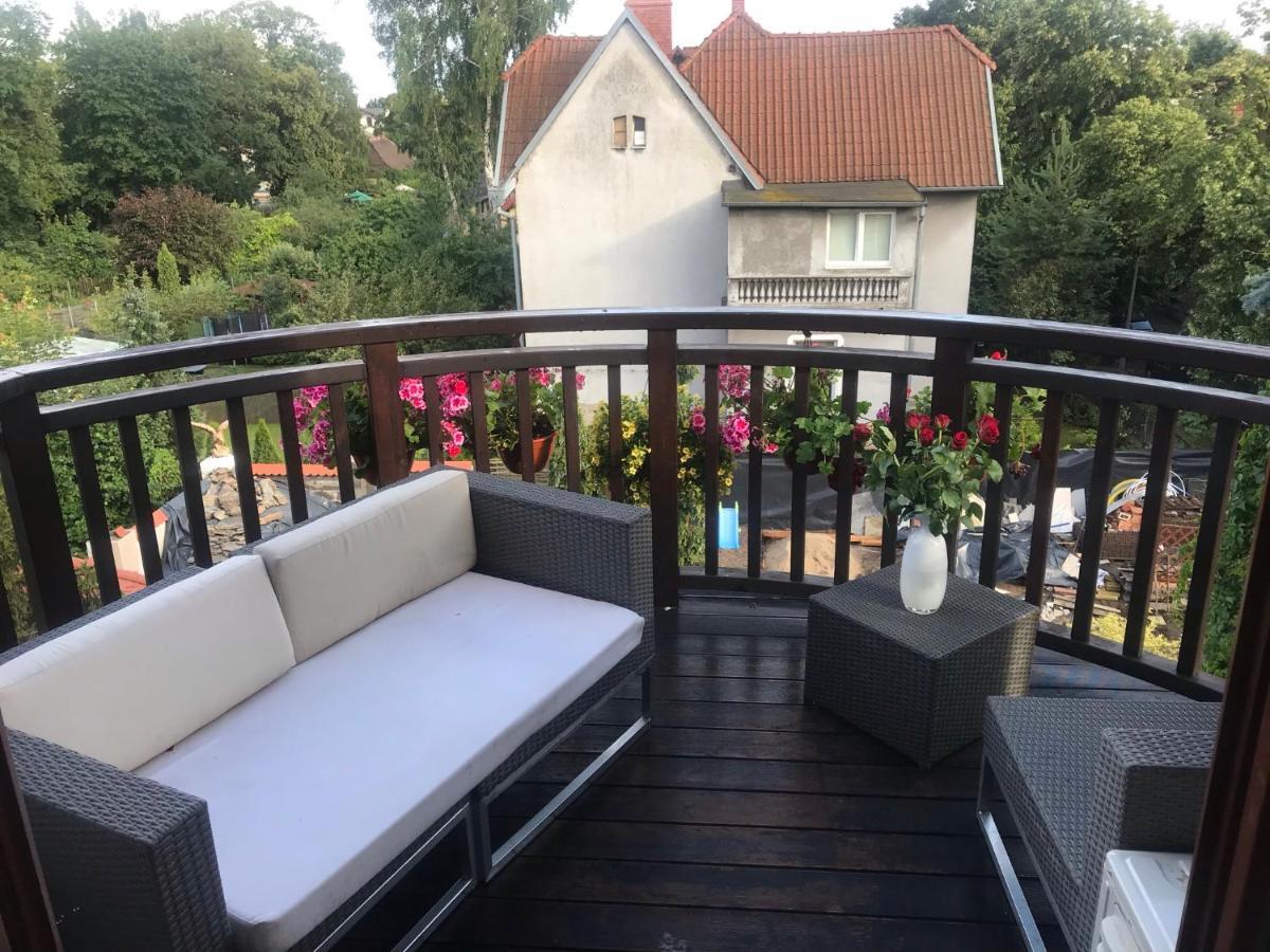 Bed and Breakfast Dworek Oliwski Danzig Exterior foto
