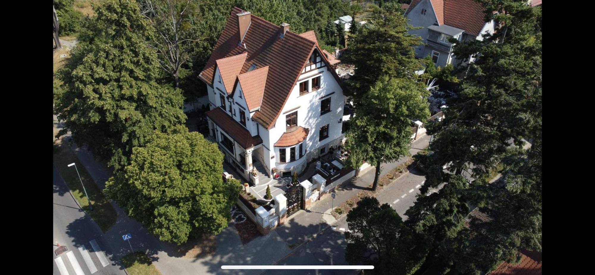 Bed and Breakfast Dworek Oliwski Danzig Exterior foto